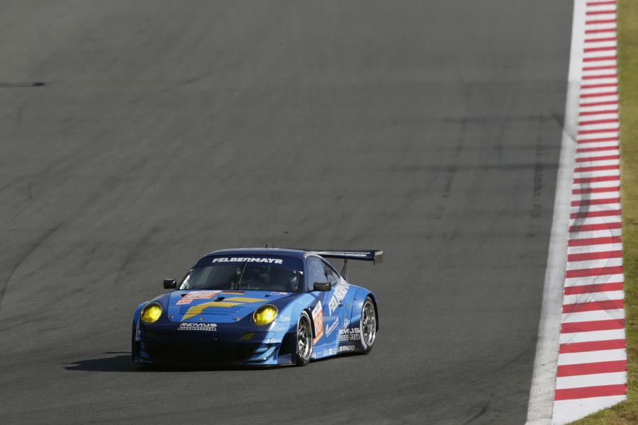  Porsche 911 GT3 RSR 2012 года  (фото 70 из 429)